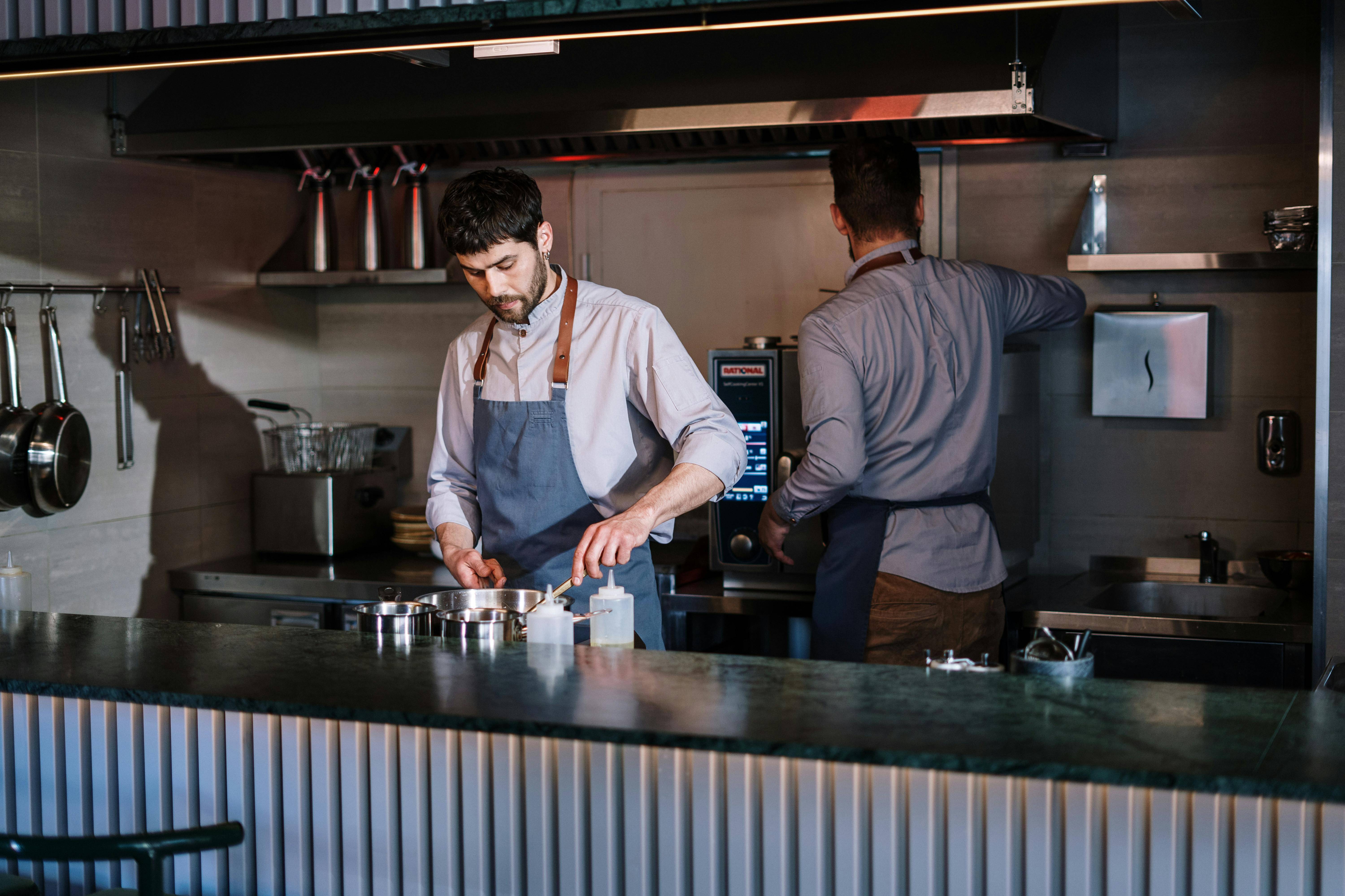 Travailleur de l'HORECA protégé grâce au pack HORECA